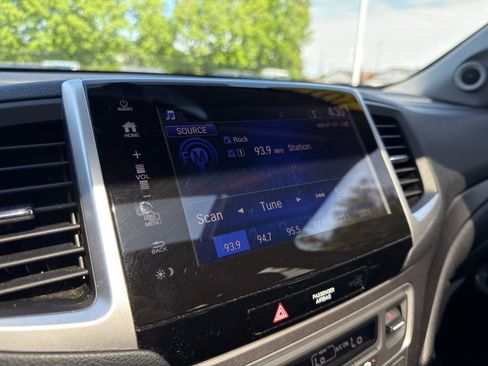 Used 2017 Honda Pilot EX-L image 30