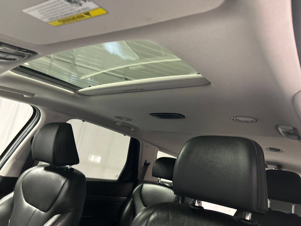 Used 2022 Hyundai Palisade SEL w/ Premium Package FWD image 21