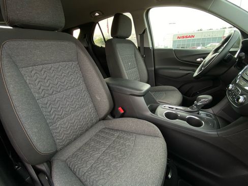 Used 2024 Chevrolet Equinox LT AWD/4WD image 15
