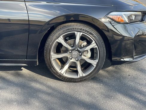 Certified 2025 Honda Civic Sport Touring image 32