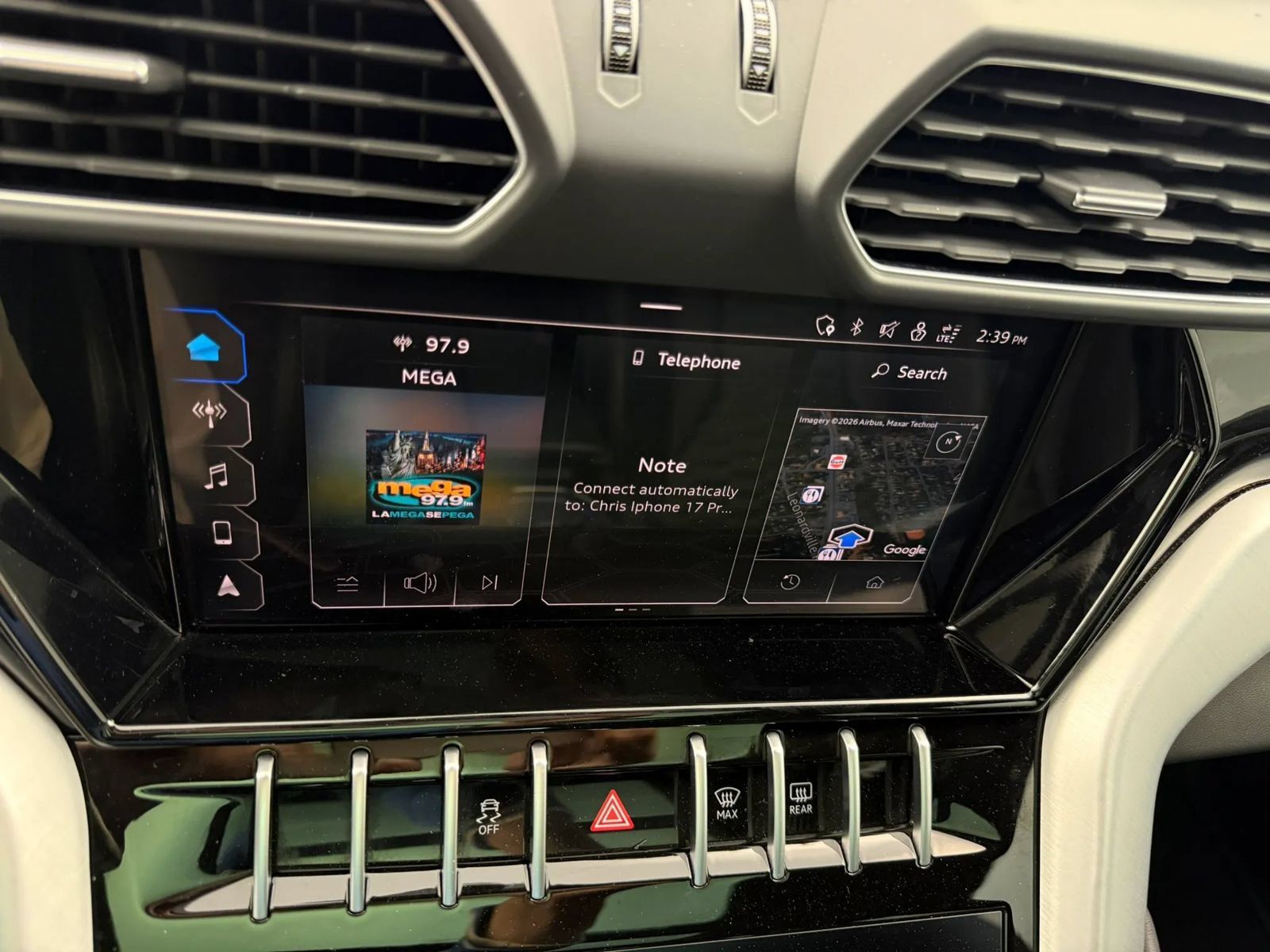 Used 2022 Lamborghini Urus AWD/4WD image 49