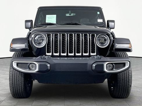 Used 2021 Jeep Wrangler Unlimited Sahara w/ Cold Weather Group AWD/4WD image 2