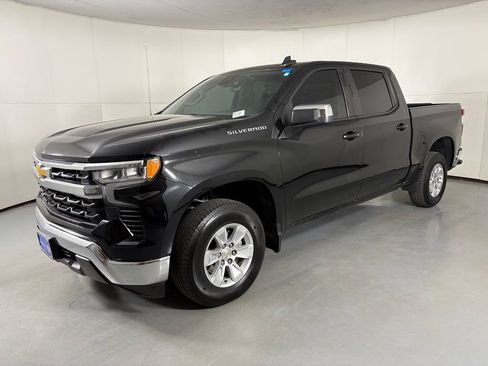 Certified 2024 Chevrolet Silverado 1500 LT w/ Protection Package RWD image 5