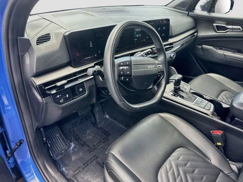Used 2026 Kia Sportage X-Line w/ X-Line Premium Package AWD/4WD image 9