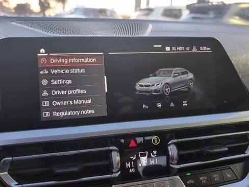 Used 2019 BMW 330i Sedan w/ M Sport Package image 18