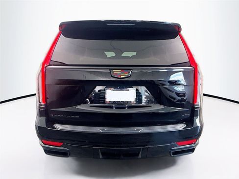 Used 2024 Cadillac Escalade ESV Premium Luxury image 23