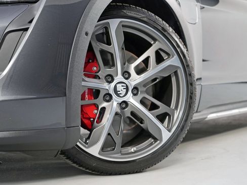 Used 2023 Porsche Taycan 4S w/ Technology Package image 59