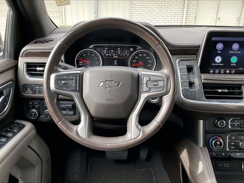 Used 2021 Chevrolet Suburban Z71 w/ Z71 Off-Road Package AWD/4WD image 4