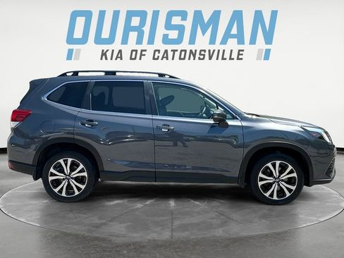 Used 2023 Subaru Forester Limited AWD/4WD image 7