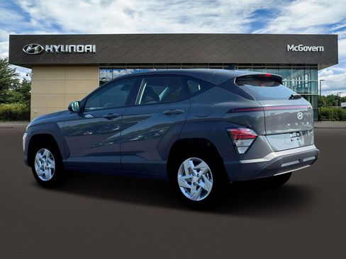 New 2026 Hyundai Kona SE image 4