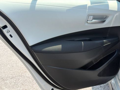 New 2026 Toyota Corolla SE FWD image 19