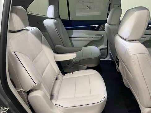 New 2026 Buick Enclave Avenir w/ Super Cruise Package image 31