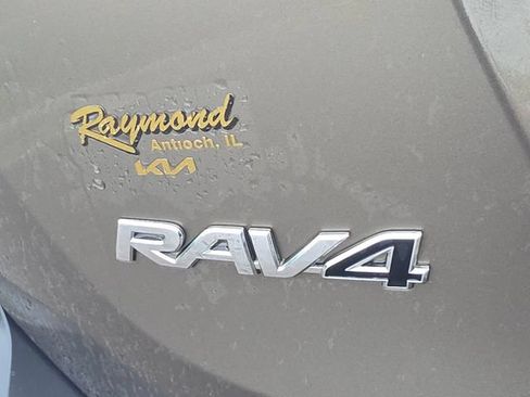 Used 2015 Toyota RAV4 XLE AWD/4WD image 13