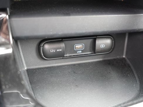 Certified 2023 Kia Seltos S w/ Navigation Package image 25