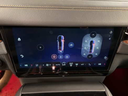 New 2026 Lincoln Navigator Black Label AWD/4WD image 15