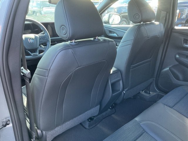 New 2026 Buick Envista Preferred FWD image 12