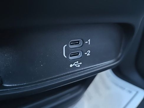 New 2026 Chrysler Pacifica Select w/ S Appearance Package image 58