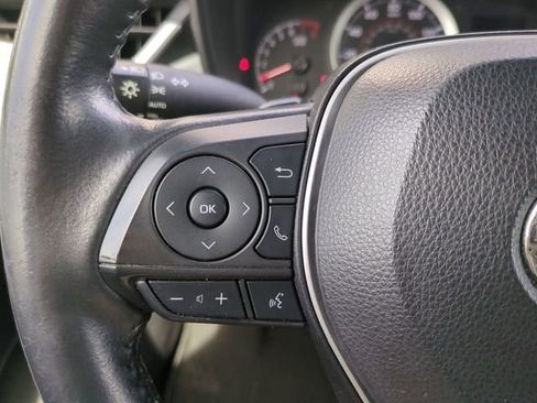 Used 2021 Toyota Corolla SE FWD image 28