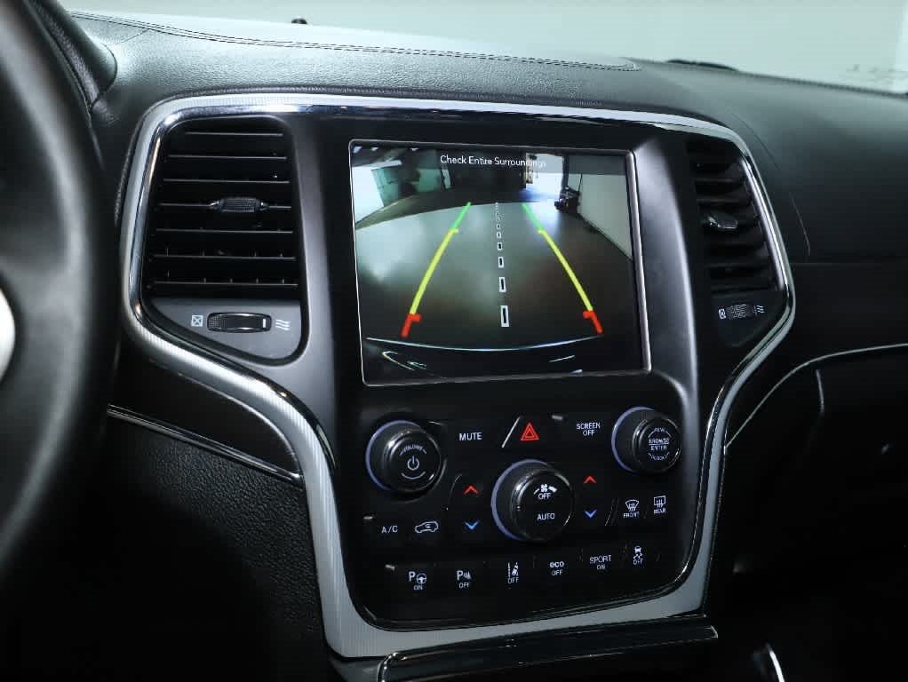 Used 2018 Jeep Grand Cherokee Limited AWD/4WD image 30