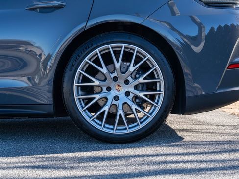 New 2026 Porsche Panamera image 12