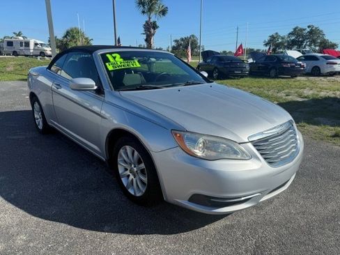 Used 2012 Chrysler 200 Touring image 1