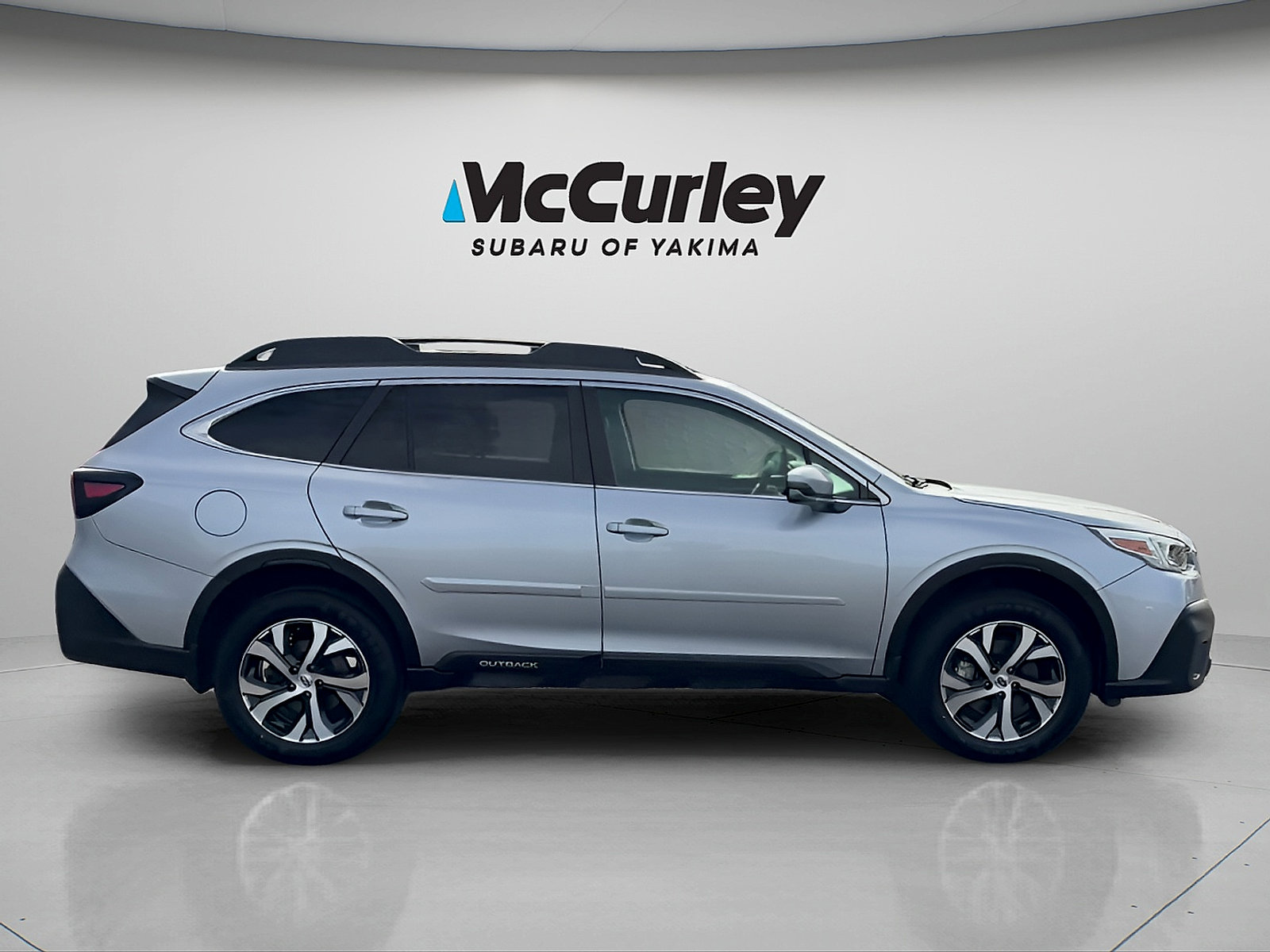 Used 2022 Subaru Outback Limited AWD/4WD image 7