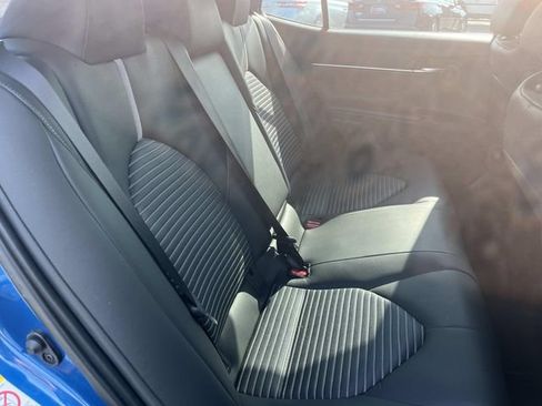 Used 2018 Toyota Camry SE w/ Audio Package FWD image 19