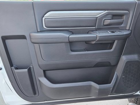 New 2026 RAM 3500 Tradesman AWD/4WD image 17