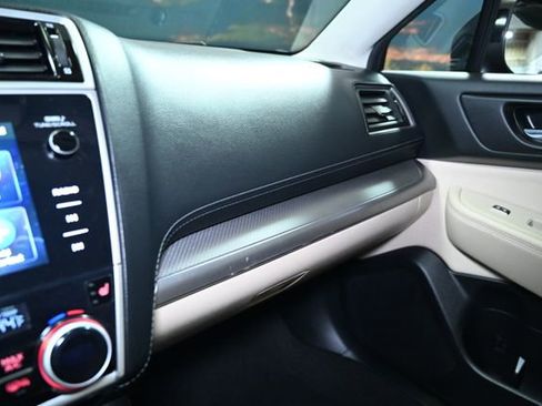 Used 2019 Subaru Outback 2.5i Premium image 34