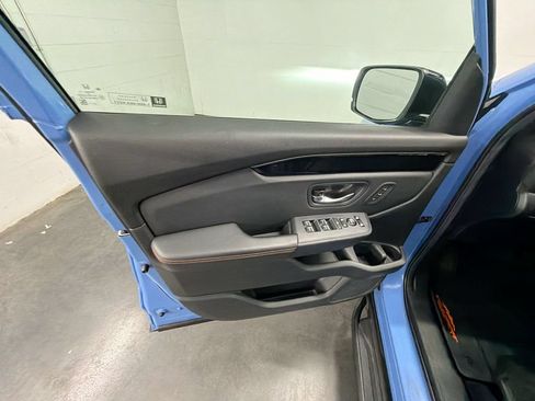 Used 2025 Honda Pilot TrailSport image 22