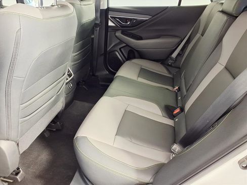 Certified 2025 Subaru Outback Onyx Edition image 10