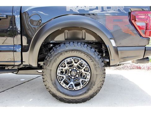 Used 2025 Ford F150 Raptor w/ Equipment Group 803A Raptor R AWD/4WD image 31