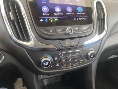 Used 2024 Chevrolet Equinox LT FWD image 55