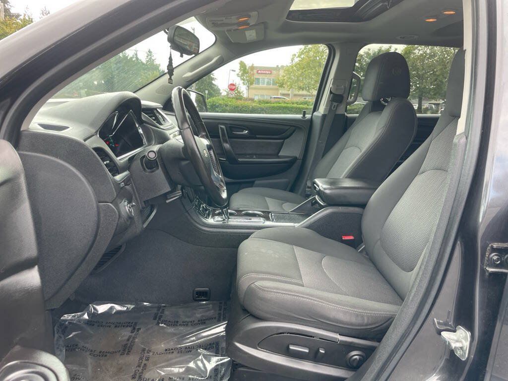 Used 2016 Chevrolet Traverse LT w/ True North Edition AWD/4WD image 12