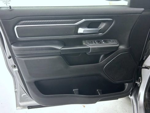 Used 2025 RAM 1500 Big Horn AWD/4WD image 9