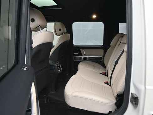 Used 2021 Mercedes-Benz G 550 image 28