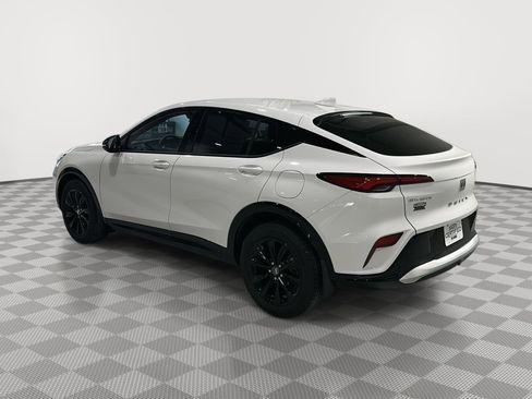 Used 2024 Buick Envista Sport Touring w/ Convenience I Package image 3