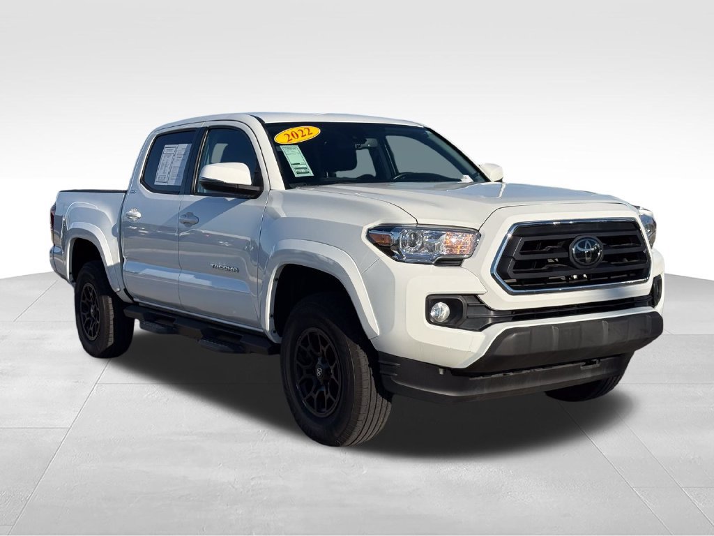 Used 2022 Toyota Tacoma SR5 w/ Technology Package RWD image 30