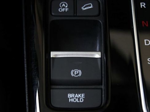 Used 2025 Acura ADX FWD image 23