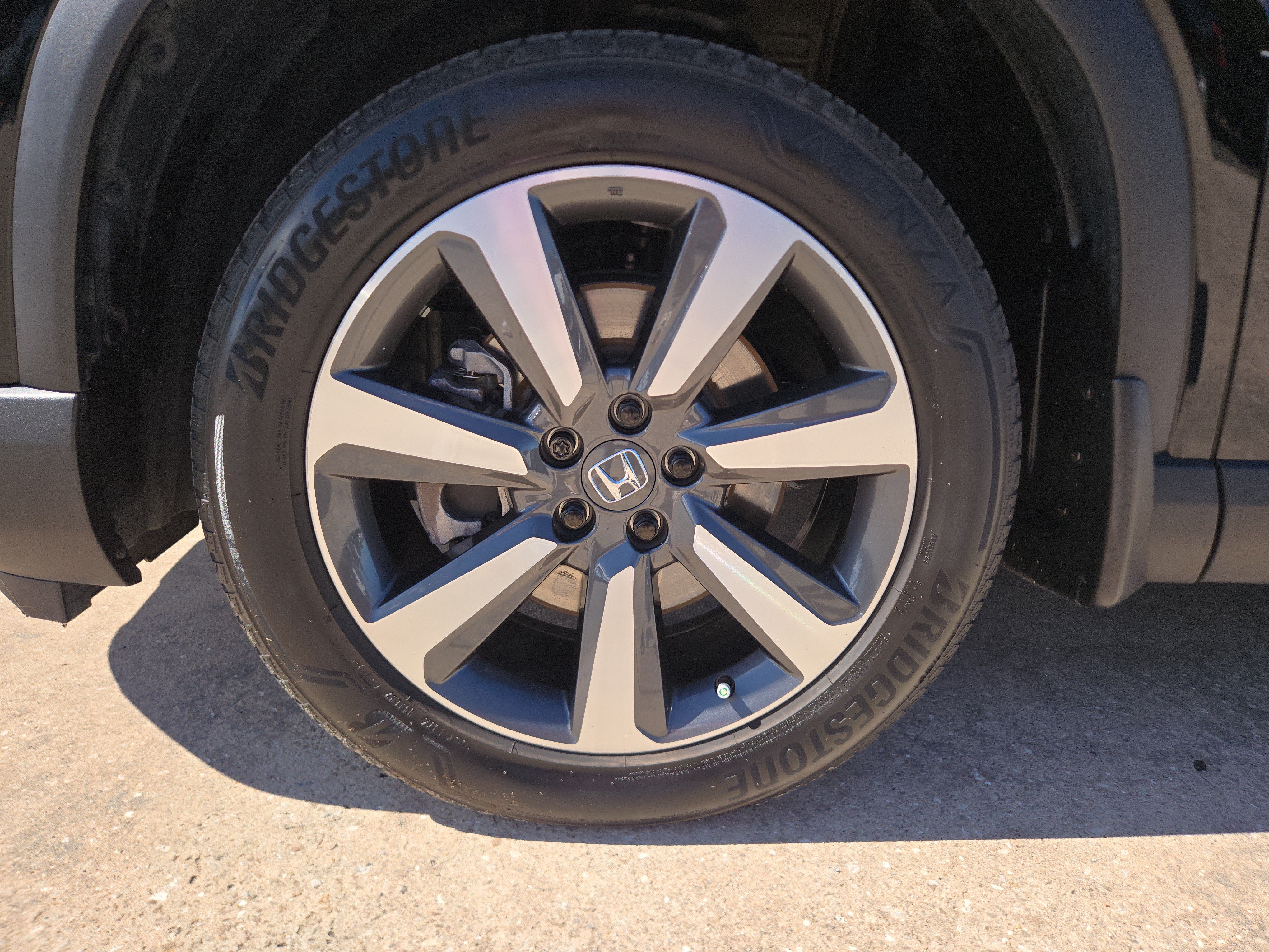 Used 2023 Honda Pilot Elite image 9