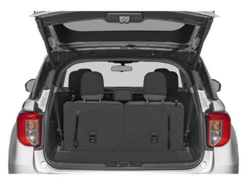 Used 2023 Ford Explorer XLT w/ Equipment Group 202A image 14