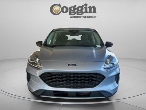 Certified 2022 Ford Escape S image 9