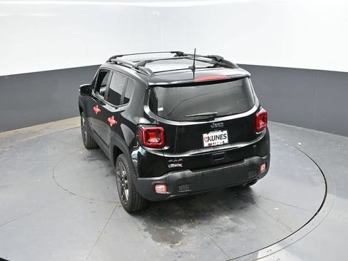 Used 2019 Jeep Renegade Limited w/ Quick Order Package 22P AWD/4WD image 30