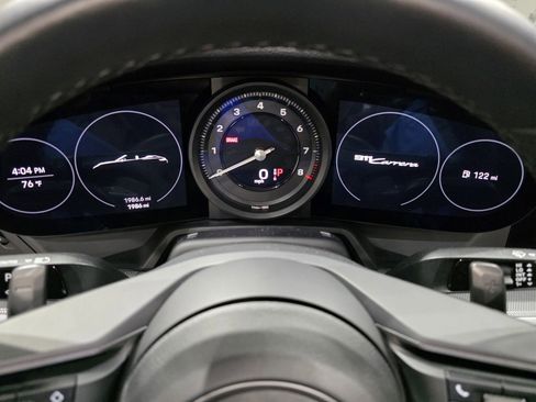 Used 2023 Porsche 911 Carrera image 15