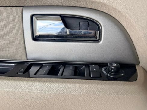 Used 2014 Ford Expedition Limited w/ Equipment Group 301A AWD/4WD image 27