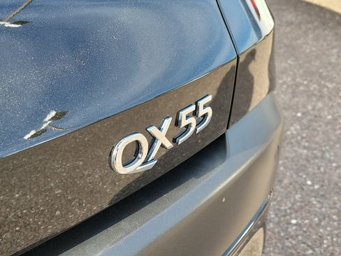 Used 2025 INFINITI QX55 Essential w/ Accent Package image 8