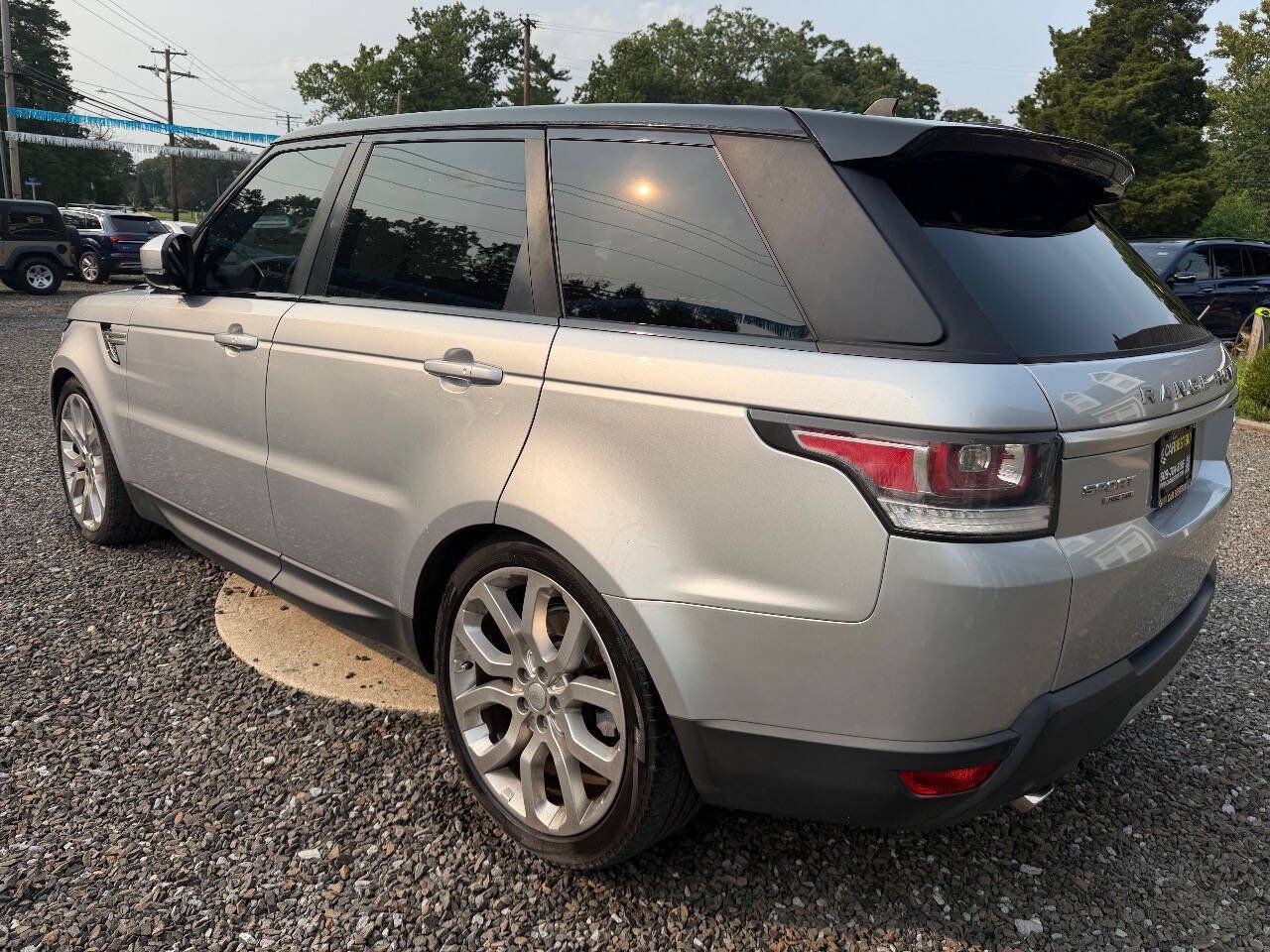 Used 2016 Land Rover Range Rover Sport HSE AWD/4WD image 6