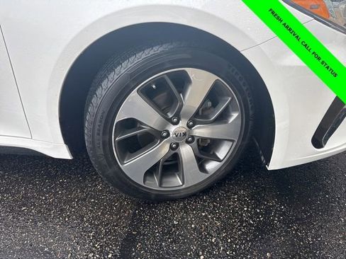 Used 2019 Kia Optima S w/ S Panoramic Sunroof Package image 13