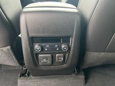 Used 2023 Buick Enclave Avenir w/ Avenir Technology Package image 8