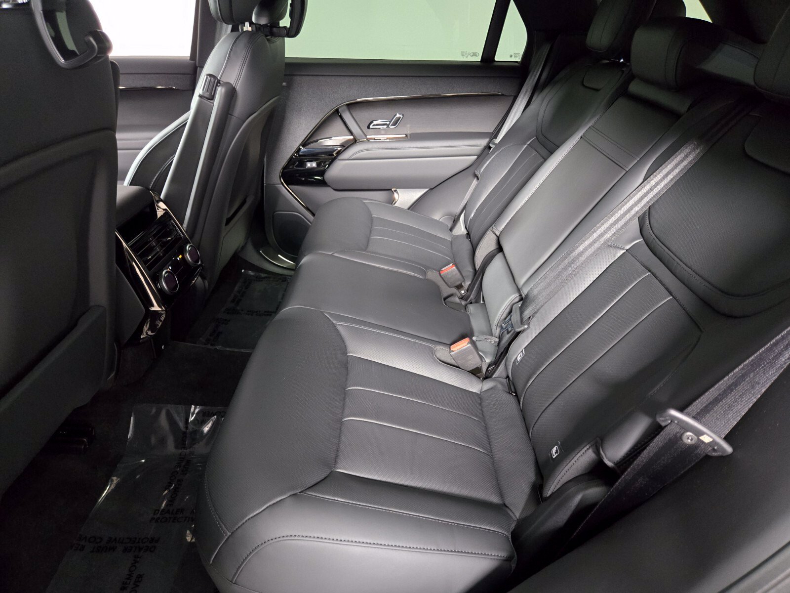 New 2027 Land Rover Range Rover Sport Dynamic SE AWD/4WD image 5